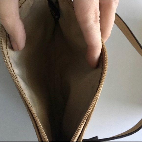 Authentic Coach Studded Gold Logo Wristlet - Picture 4 of 4